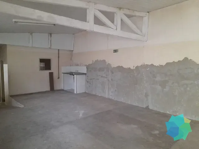 Galpão / Barracão com 840m², à venda, no bairro Centro em Salto