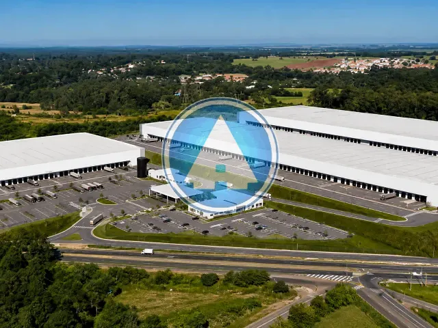 Galpão / Barracão com 1966m², para alugar, no bairro Fazenda Retiro em Goiânia