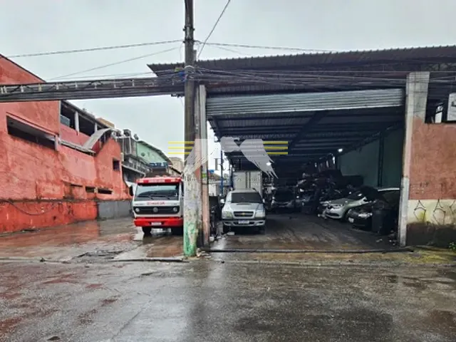 Galpão / Barracão com 600m², à venda, no bairro Parque Santo Eduardo em São Paulo