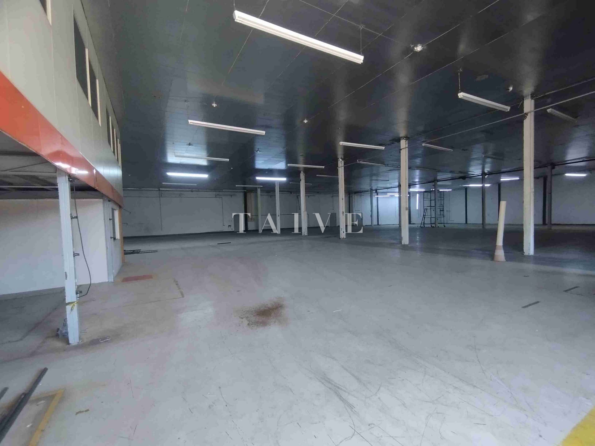 Depósito-Galpão-Armazém para alugar, 2200m² - Foto 12