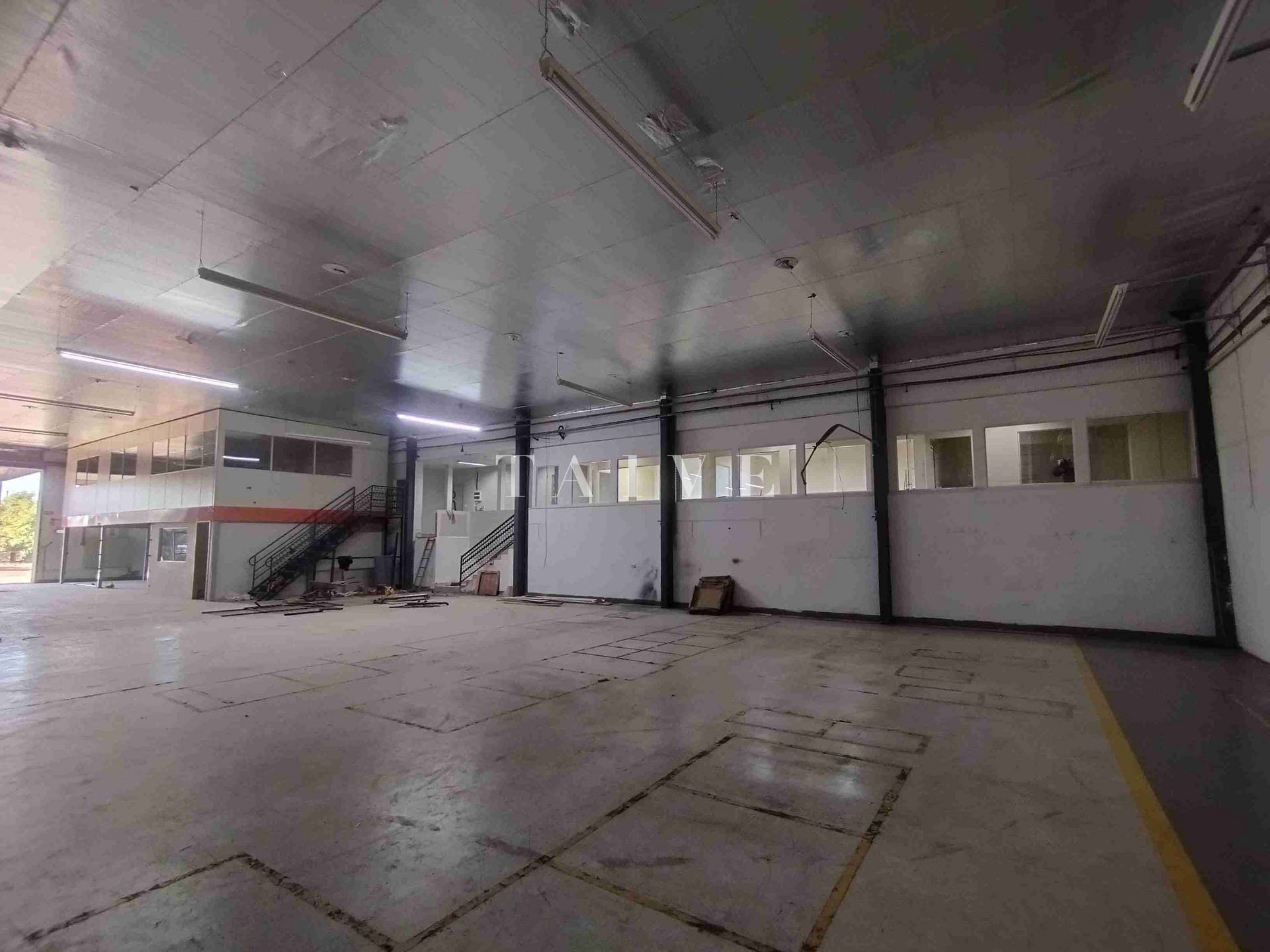 Depósito-Galpão-Armazém para alugar, 2200m² - Foto 8