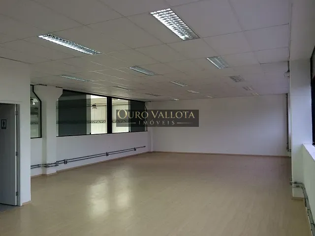 Galpão / Barracão com 1975m², para alugar, no bairro Parque São Lourenço em São Paulo