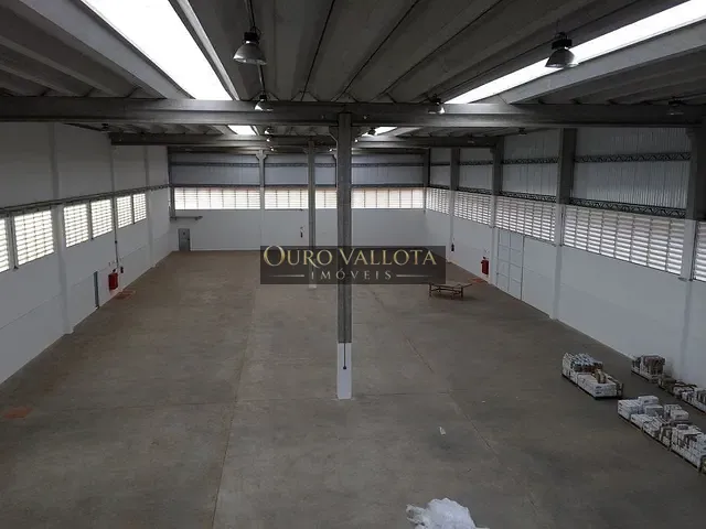 Galpão / Barracão com 1975m², para alugar, no bairro Parque São Lourenço em São Paulo