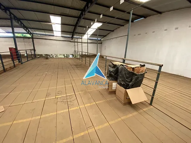Galpão / Barracão com 5206m², à venda, no bairro Distrito Industrial em Governador Valadares