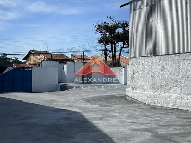 Galpão / Barracão com 600m², para alugar, no bairro Jardim Diamante em São José dos Campos