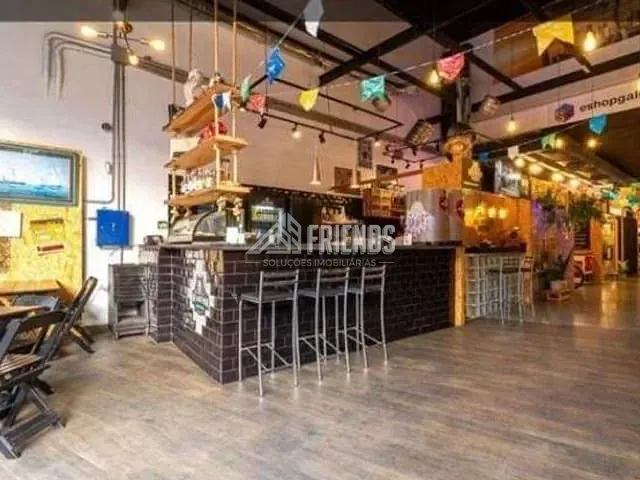 Galpão / Barracão com 800m², para alugar, no bairro Vila Prudente em São Paulo