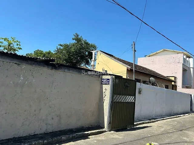 Casa com 180m², à venda, no bairro Parque Calabouço em Campos dos Goytacazes