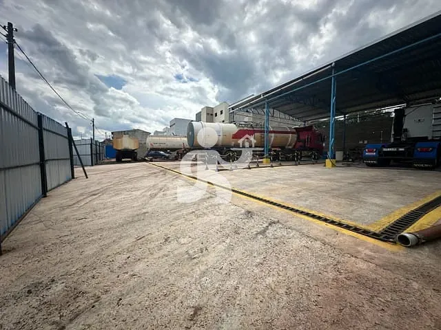 Galpão / Barracão com 1108m², à venda, no bairro Vale do Sol em Piracicaba