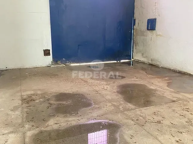 Galpão / Barracão para alugar, no bairro Santa Genoveva em Goiânia