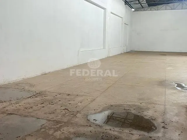 Galpão / Barracão para alugar, no bairro Santa Genoveva em Goiânia