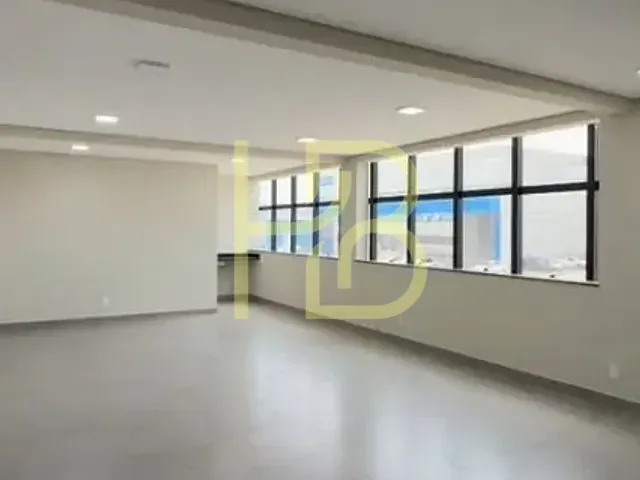 Galpão / Barracão com 1200m², para alugar, no bairro Éden em Sorocaba
