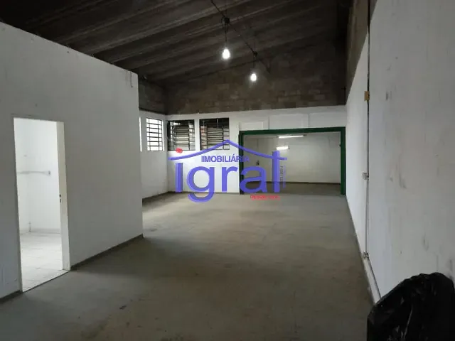 Galpão / Barracão com 200m², para alugar, no bairro Vila do Encontro em São Paulo