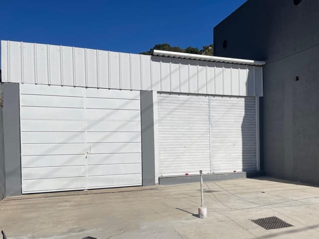 Loja com 630m², para alugar, no bairro Quissama em Petrópolis