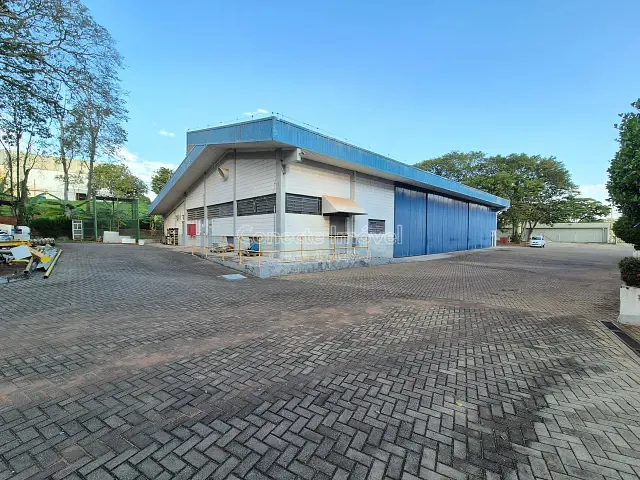 Galpão / Barracão à venda ou para alugar, no bairro Jardim Cruzeiro do Sul em Jaguariúna