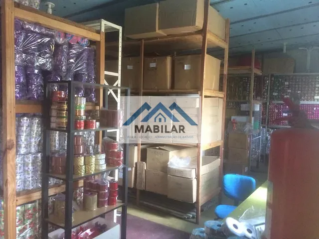 Galpão / Barracão com 450m², à venda, no bairro Vila Piauí em São Paulo