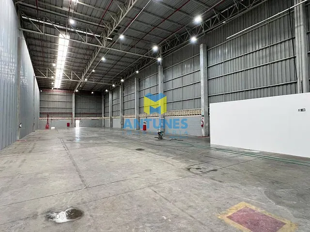 Galpão / Barracão com 1388m², para alugar, no bairro Prazeres em Jaboatão dos Guararapes