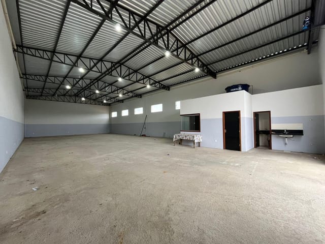 Foto do Galpão / Barracão - Galpão para locação, Santa Tereza, Araçuaí, MG | Rede Max Imoveis