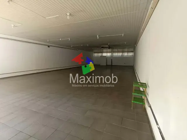 Galpão / Barracão com 249m², para alugar, no bairro Jardim Ivete em Itapira