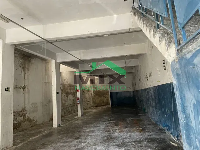 Galpão / Barracão com 300m², à venda, no bairro Serraria em Diadema