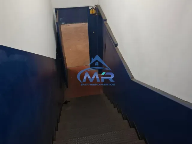Galpão / Barracão com 665m², à venda, no bairro Penha de França em São Paulo