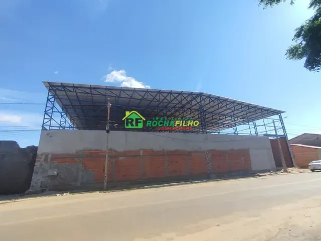 Galpão / Barracão com 2000m² 3 quartos e 3 banheiros, para alugar, no bairro Distrito Industrial em Teresina