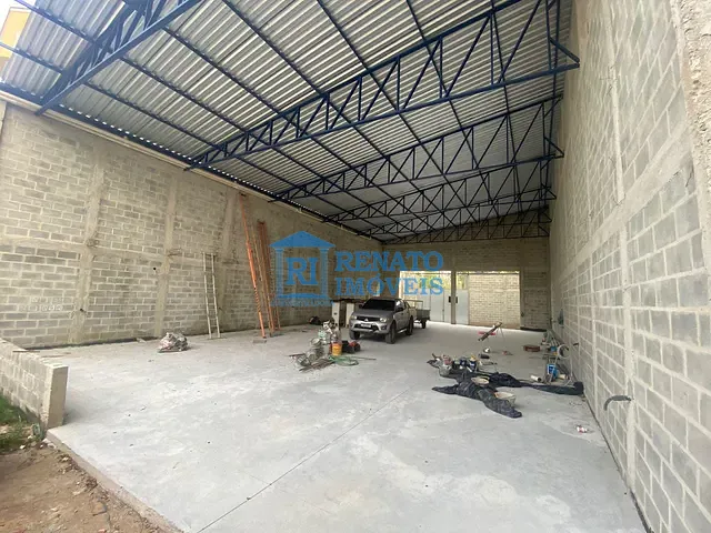 Galpão / Barracão para alugar, no bairro Centro em Maricá