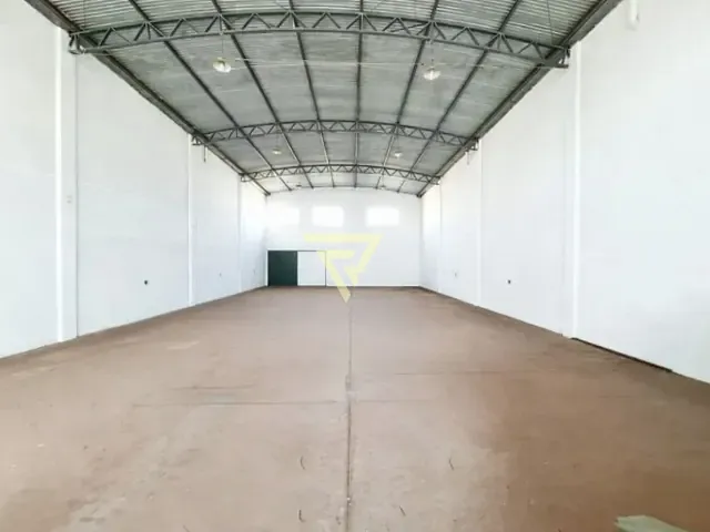 Galpão / Barracão com 285m², para alugar, no bairro Vila Carvalho em Ribeirão Preto