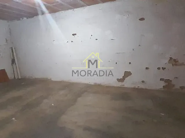 Galpão / Barracão com 431m², à venda ou para alugar, no bairro Centro em Guaranésia
