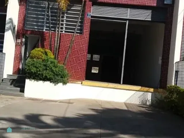 Galpão / Barracão com 950m², para alugar, no bairro Alphaville Industrial em Barueri