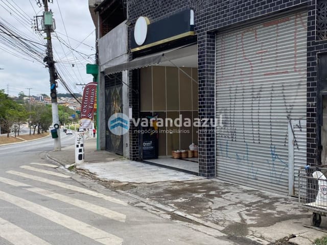 Galpão / Barracão para alugar, no bairro Itaquera em São Paulo