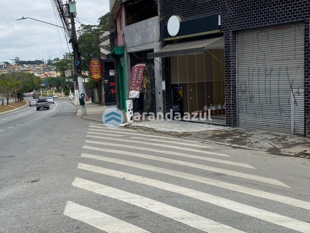 Galpão / Barracão para alugar, no bairro Itaquera em São Paulo