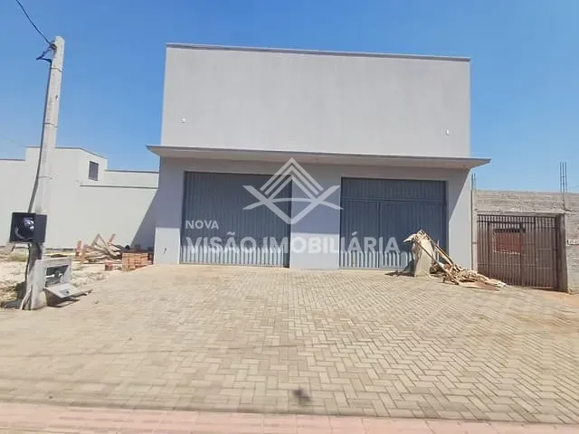 Galpão / Barracão com 300m², para alugar, no bairro Jardim Bougainville em Sinop