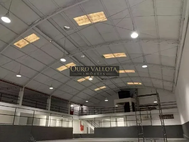 Galpão / Barracão com 665m², à venda, no bairro Vila Formosa em São Paulo