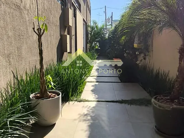 Galpão / Barracão com 1000m², à venda, no bairro Vila São João em Guarulhos