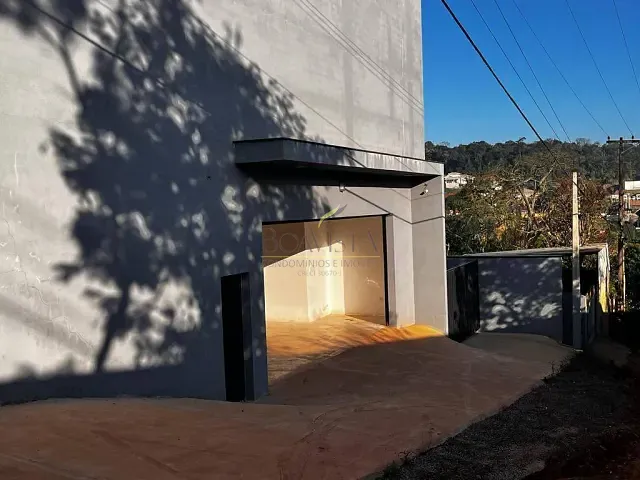 Galpão / Barracão com 700m², à venda, no bairro Parque Fernão Dias em Atibaia