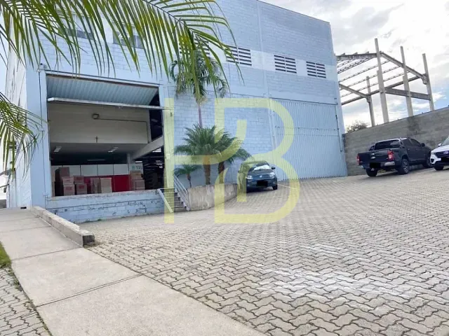 Galpão / Barracão para alugar, no bairro Retiro São João em Sorocaba