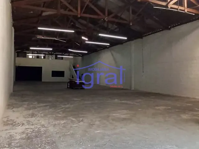 Galpão / Barracão com 490m², à venda ou para alugar, no bairro Vila Campestre em São Paulo