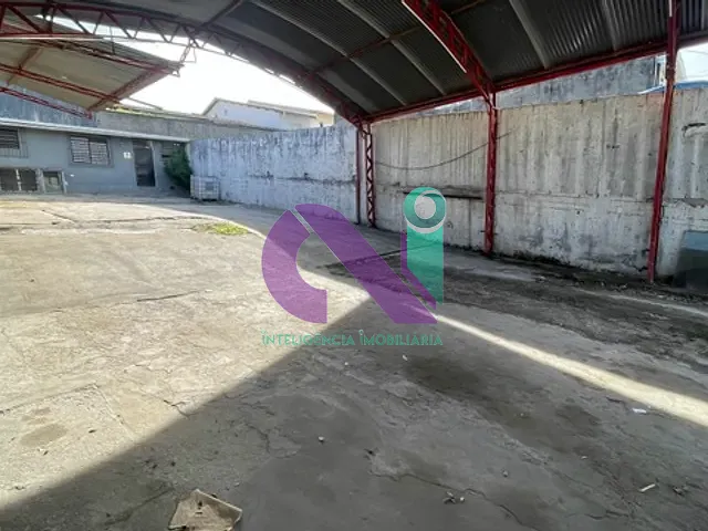 Galpão / Barracão com 288m², para alugar, no bairro Jardim das Flores em Osasco