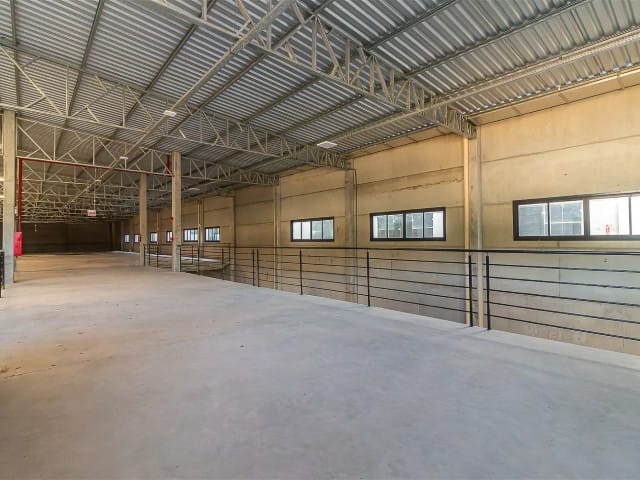 Galpão / Barracão com 2086m², à venda, no bairro Sertão Santa Luzia em Porto Belo