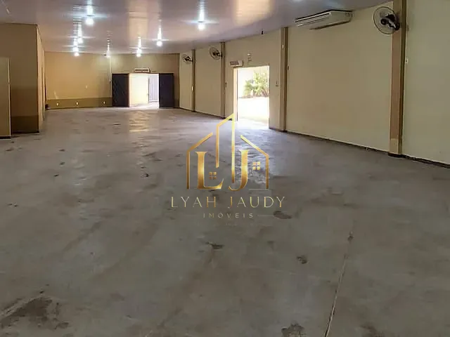 Galpão / Barracão com 630m², à venda, no bairro Marajoara em Várzea Grande