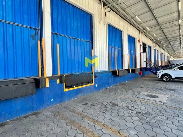 Galpão / Barracão com 1781m², para alugar, no bairro Prazeres em Jaboatão dos Guararapes