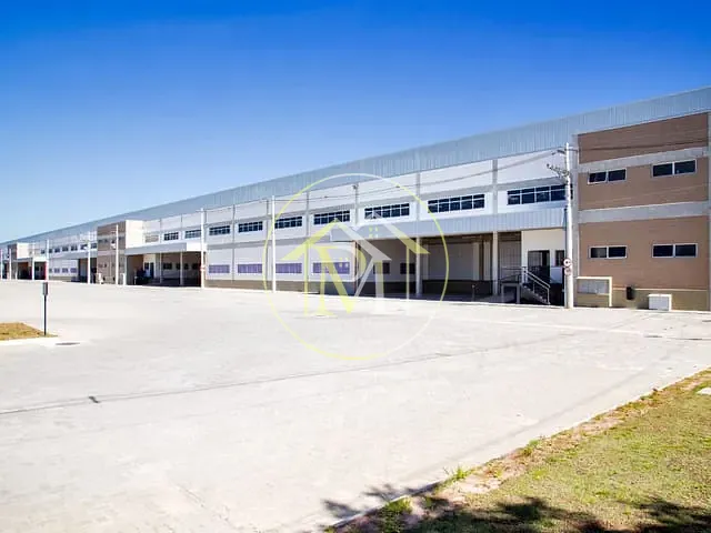 Galpão / Barracão com 3570m², para alugar, no bairro Éden em Sorocaba