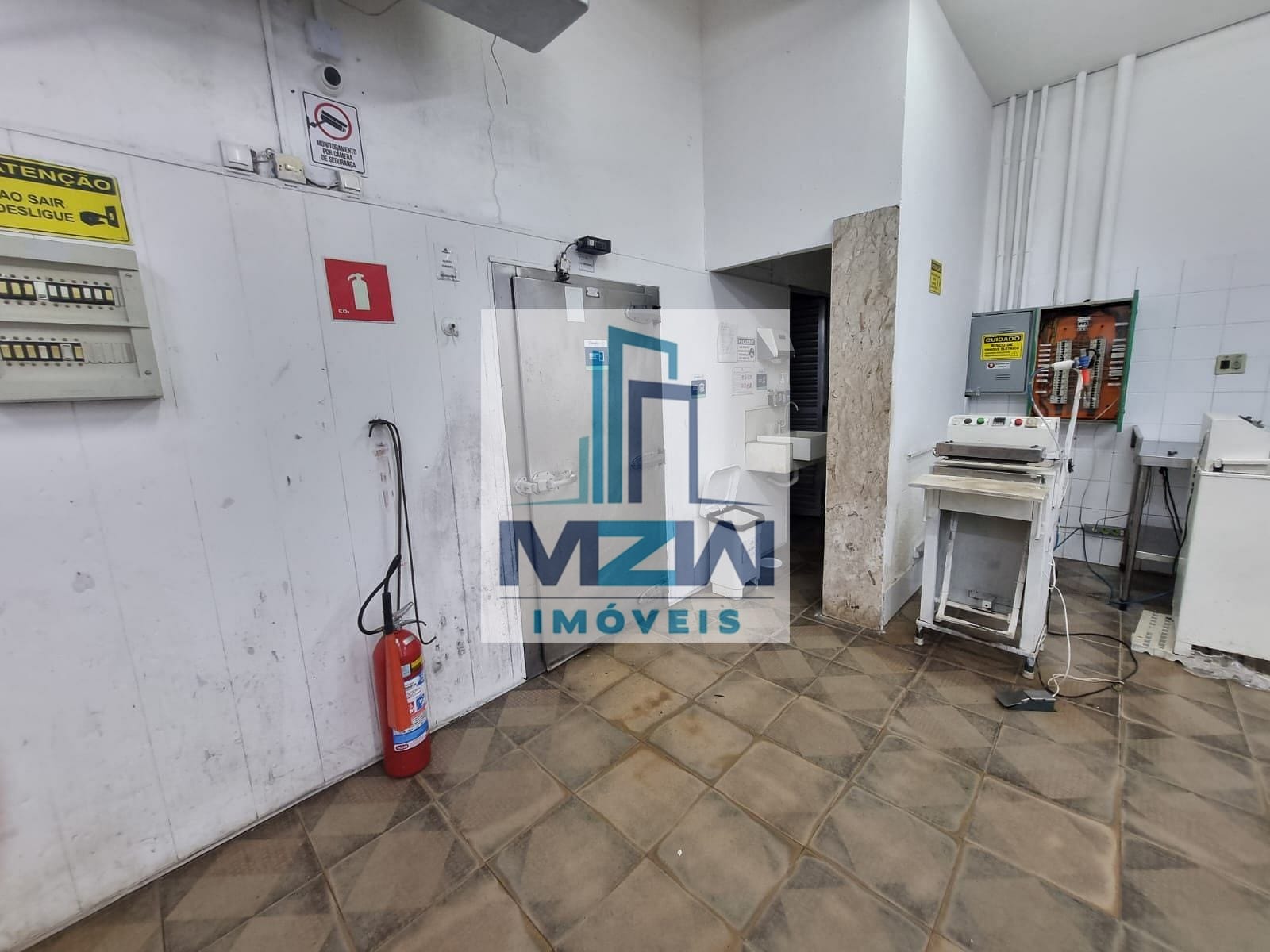 Depósito-Galpão, 400 m² - Foto 35