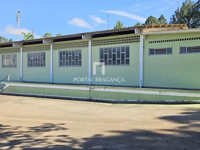 Galpão / Barracão para alugar, no bairro Cidade Jardim em Bragança Paulista