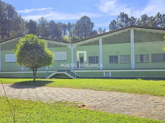Galpão / Barracão para alugar, no bairro Cidade Jardim em Bragança Paulista