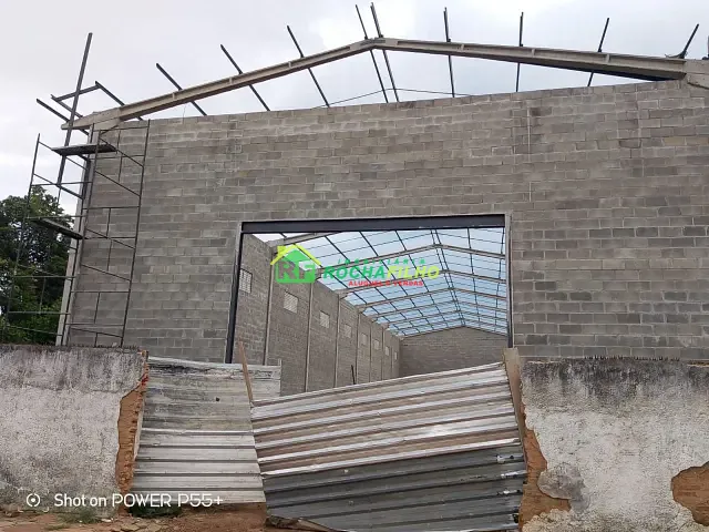 Galpão / Barracão com 750m², para alugar, no bairro Piçarreira em Teresina