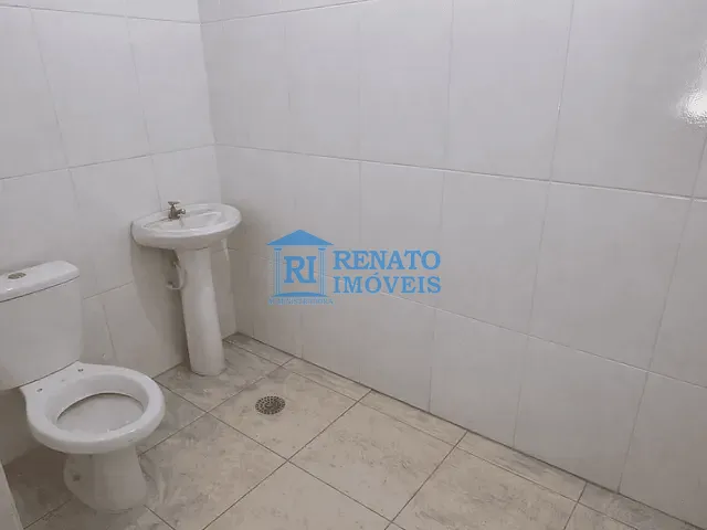 Galpão / Barracão à venda, no bairro Centro em Maricá