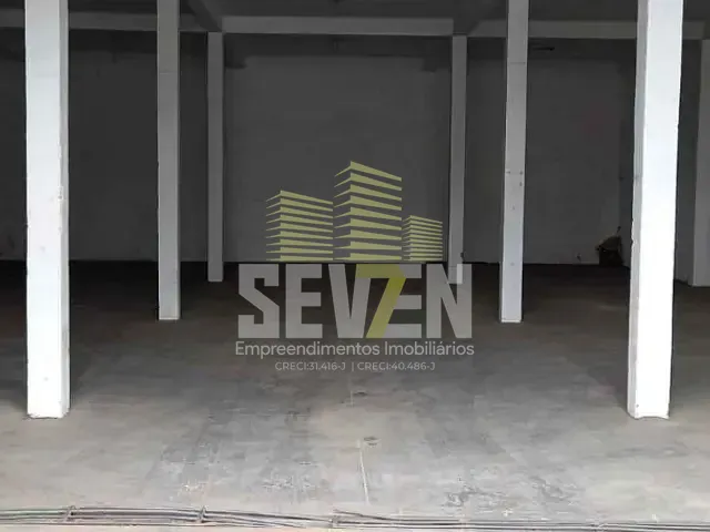 Galpão / Barracão com 450m², para alugar, no bairro Vila São João da Boa Vista em Bauru