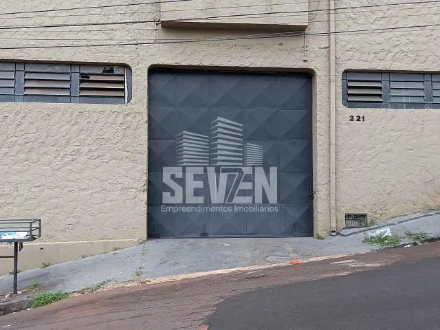 Galpão / Barracão com 450m², para alugar, no bairro Vila São João da Boa Vista em Bauru