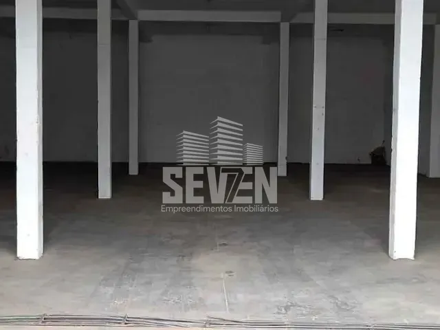 Galpão / Barracão com 450m², para alugar, no bairro Vila São João da Boa Vista em Bauru